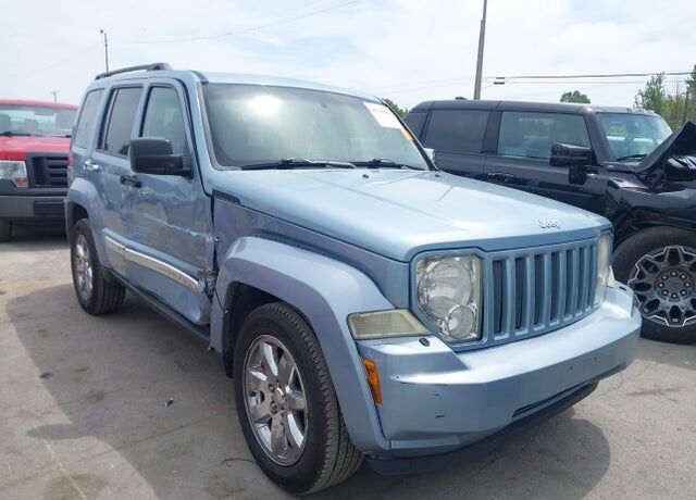 2012 JEEP Liberty