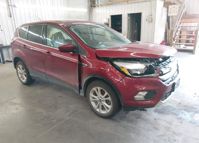 2017 FORD Escape