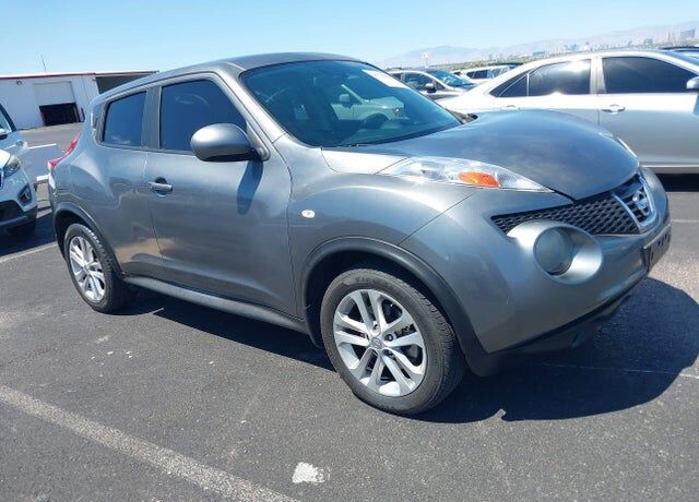 2011 NISSAN Juke