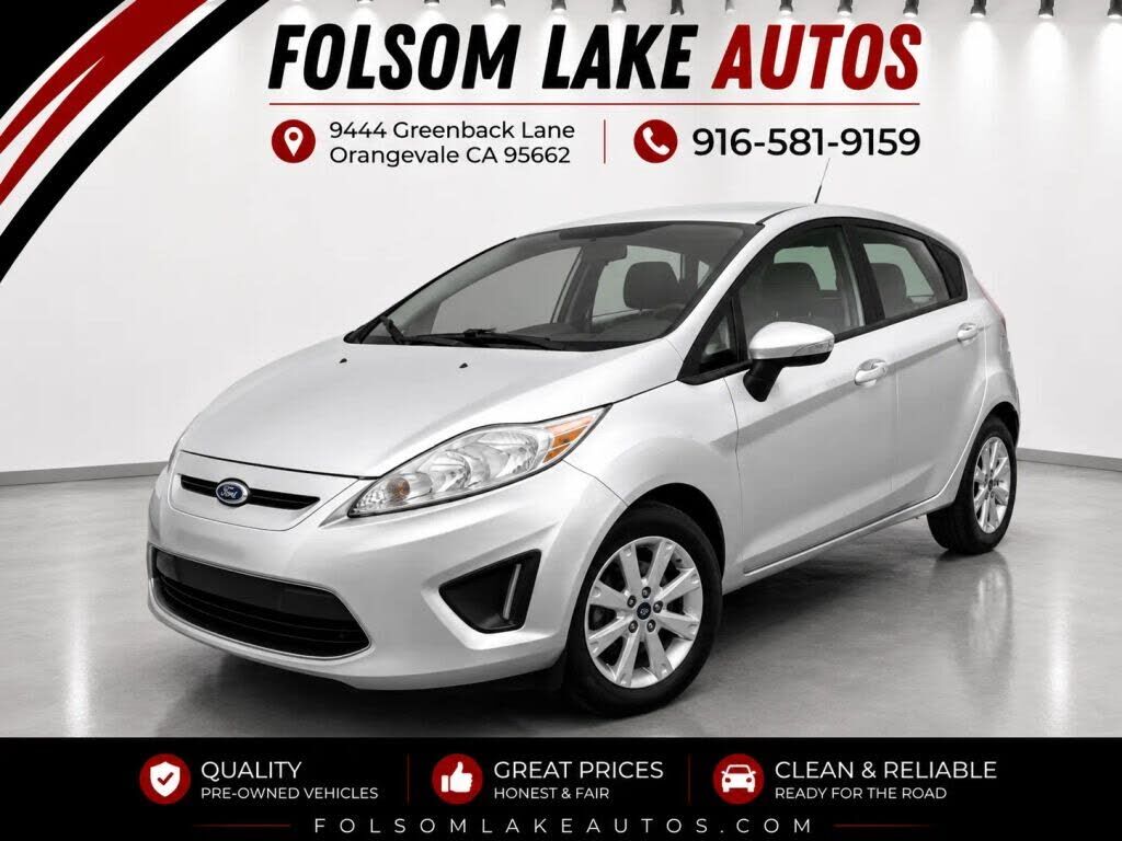 2011 FORD Fiesta