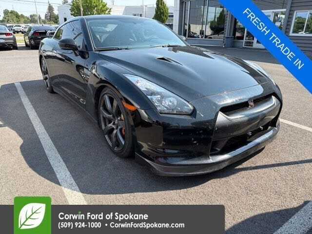 2009 NISSAN GT-R
