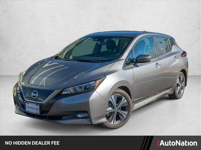 2022 NISSAN Leaf