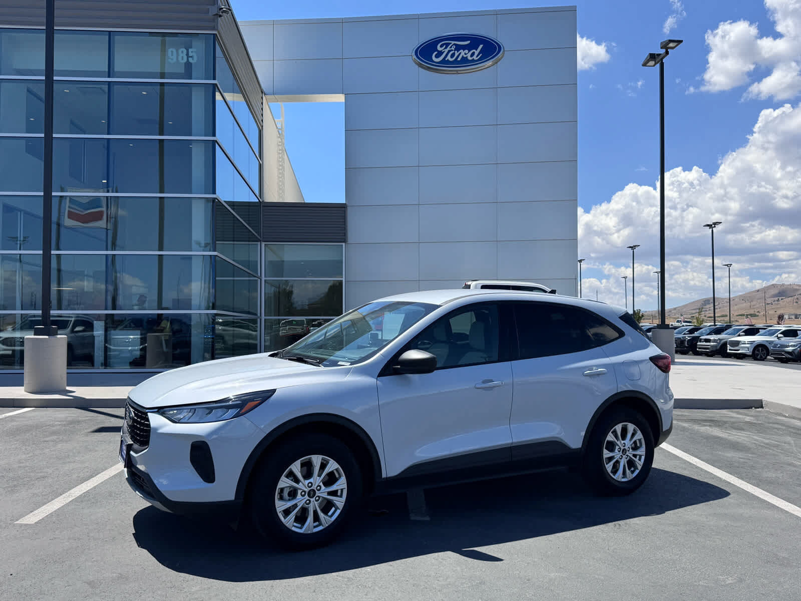 2025 FORD Escape