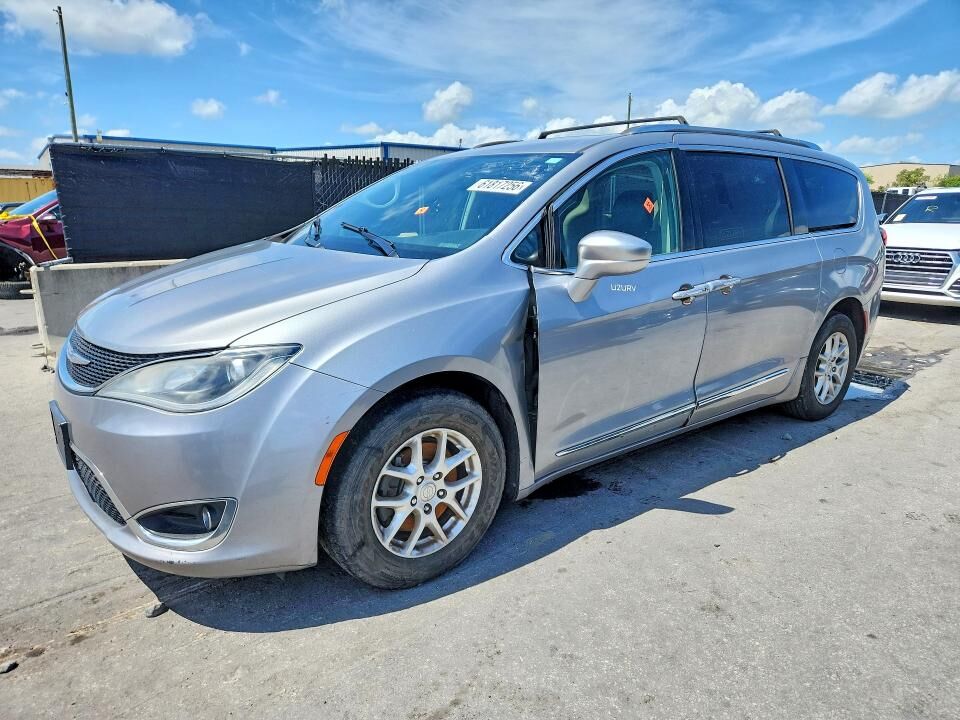 2020 CHRYSLER Pacifica