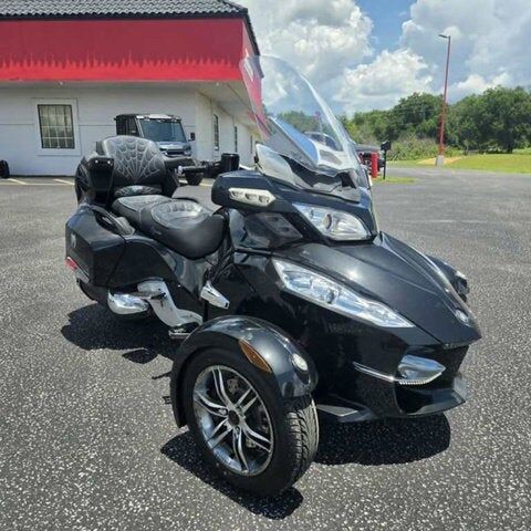 2010 CAN-AM Spyder