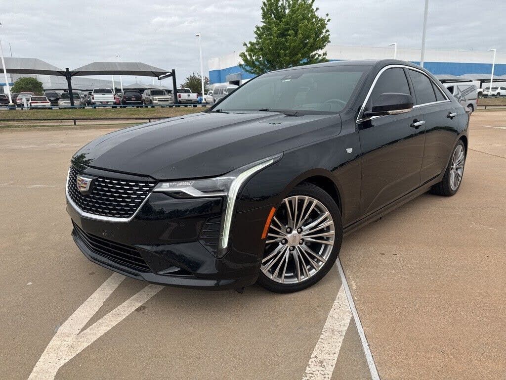 2021 CADILLAC CT4