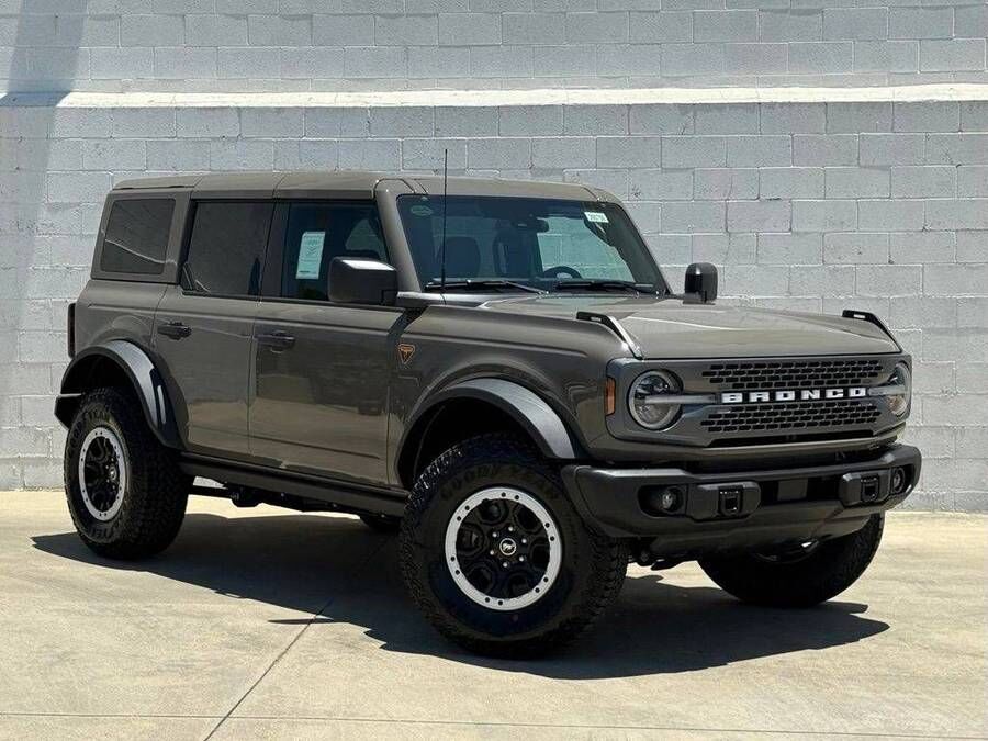 2026 FORD Bronco