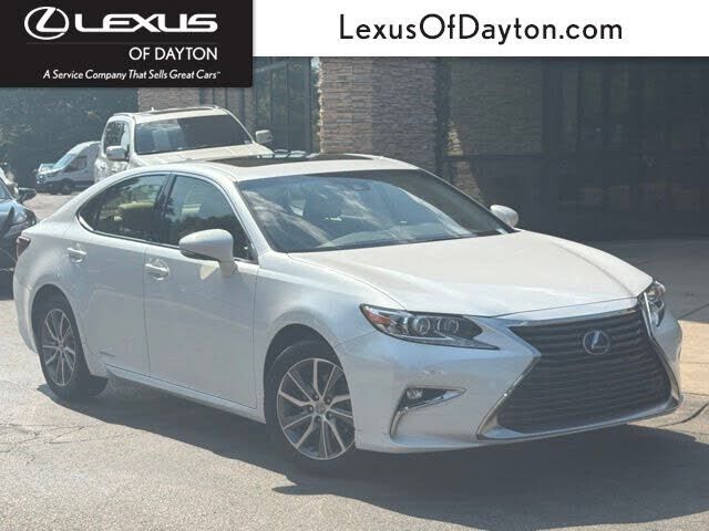 2016 LEXUS ES
