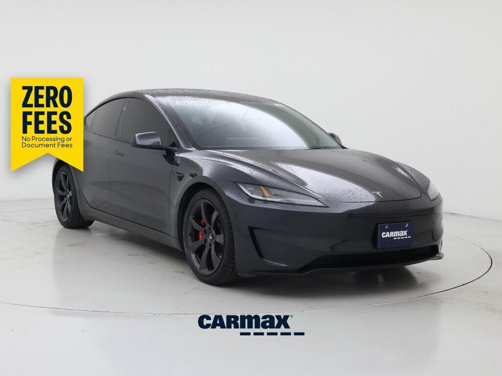 2024 TESLA Model 3