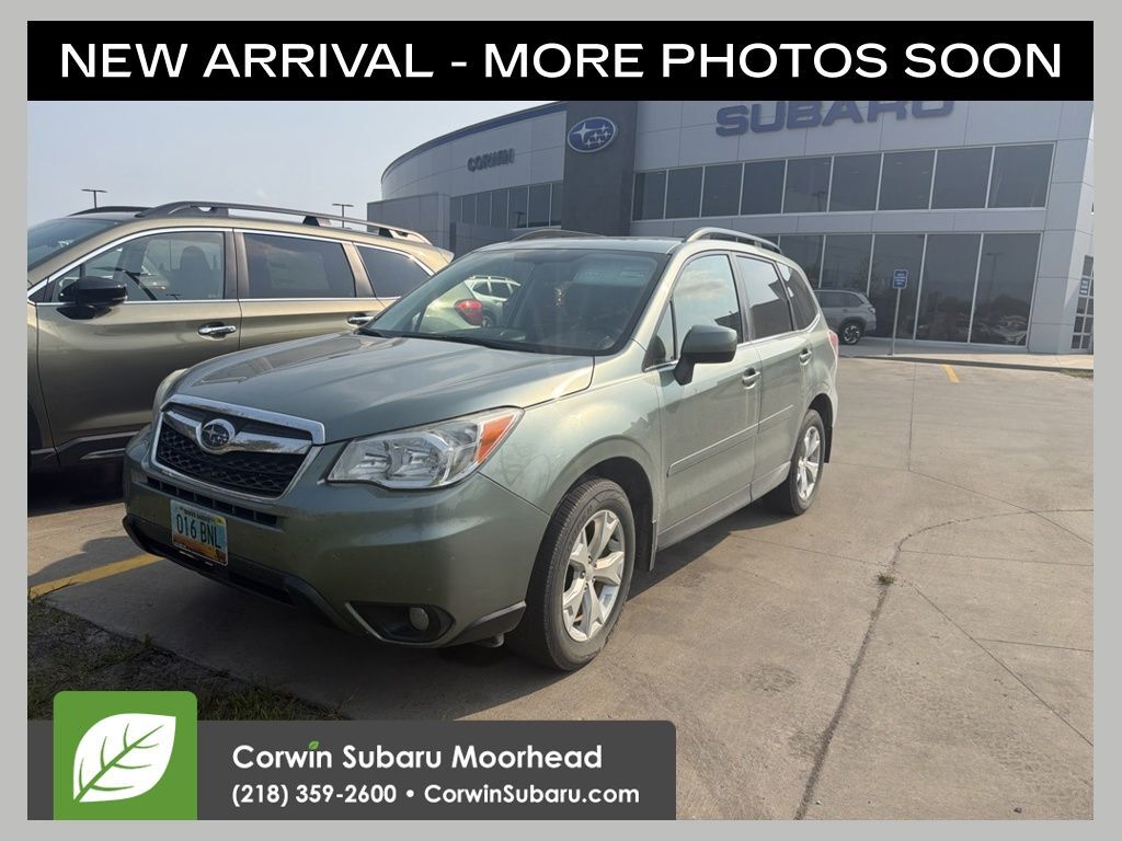 2014 SUBARU Forester