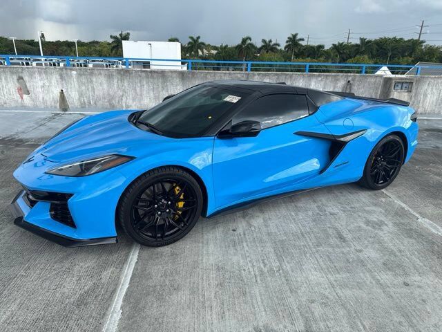 2025 CHEVROLET Corvette