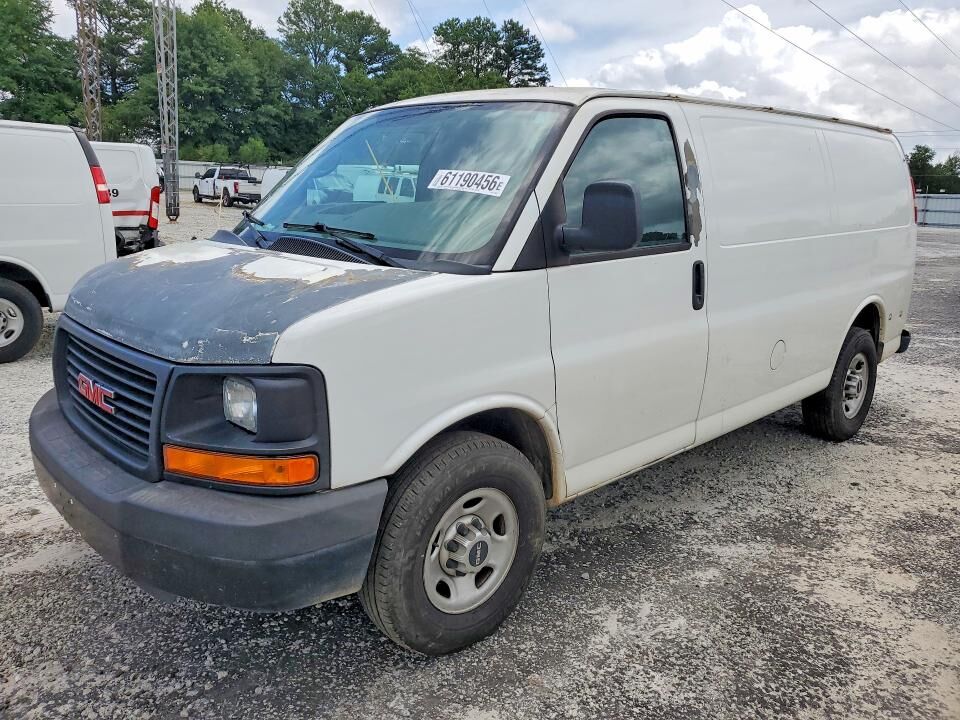 2010 GMC Savana