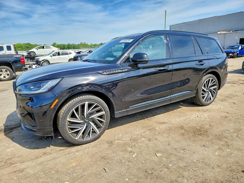 2025 LINCOLN Aviator
