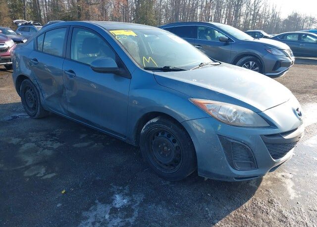 2011 MAZDA Mazda3