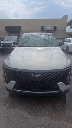 2025 CADILLAC Escalade IQ