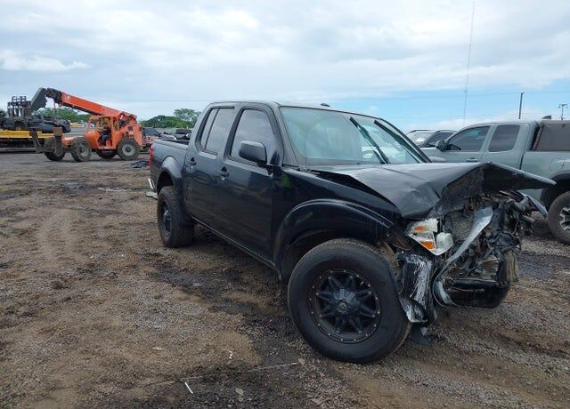 2015 NISSAN Frontier