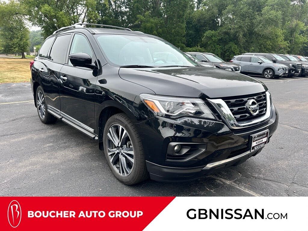 2020 NISSAN Pathfinder