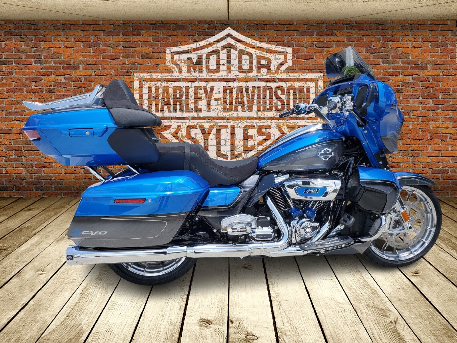 2026 HARLEY-DAVIDSON CVO Street Glide