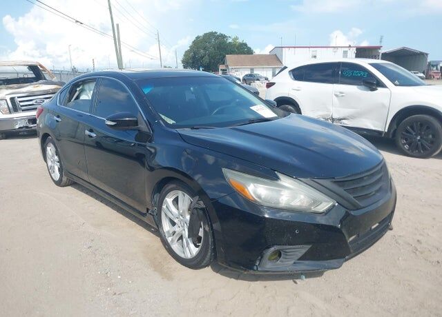 2016 NISSAN Altima