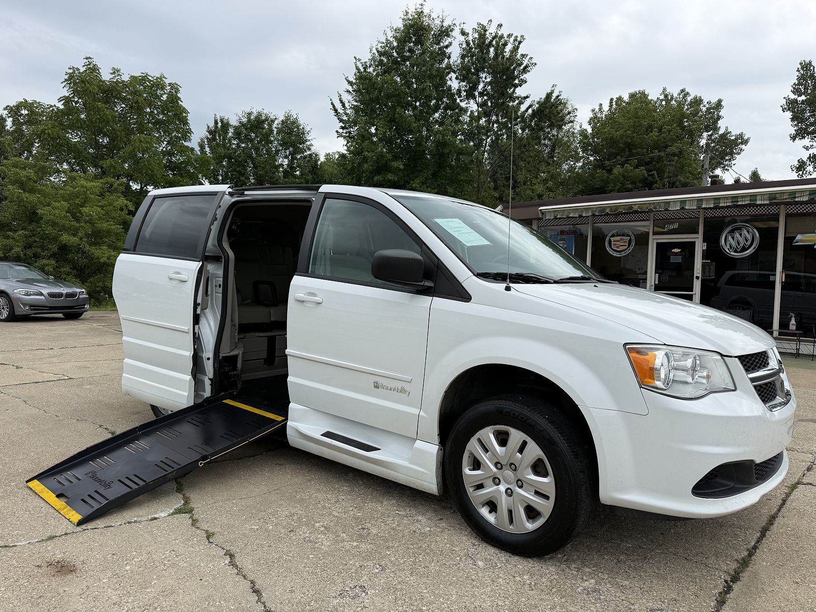 2016 DODGE Grand Caravan
