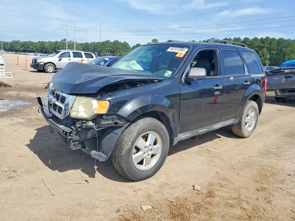 2011 FORD Escape