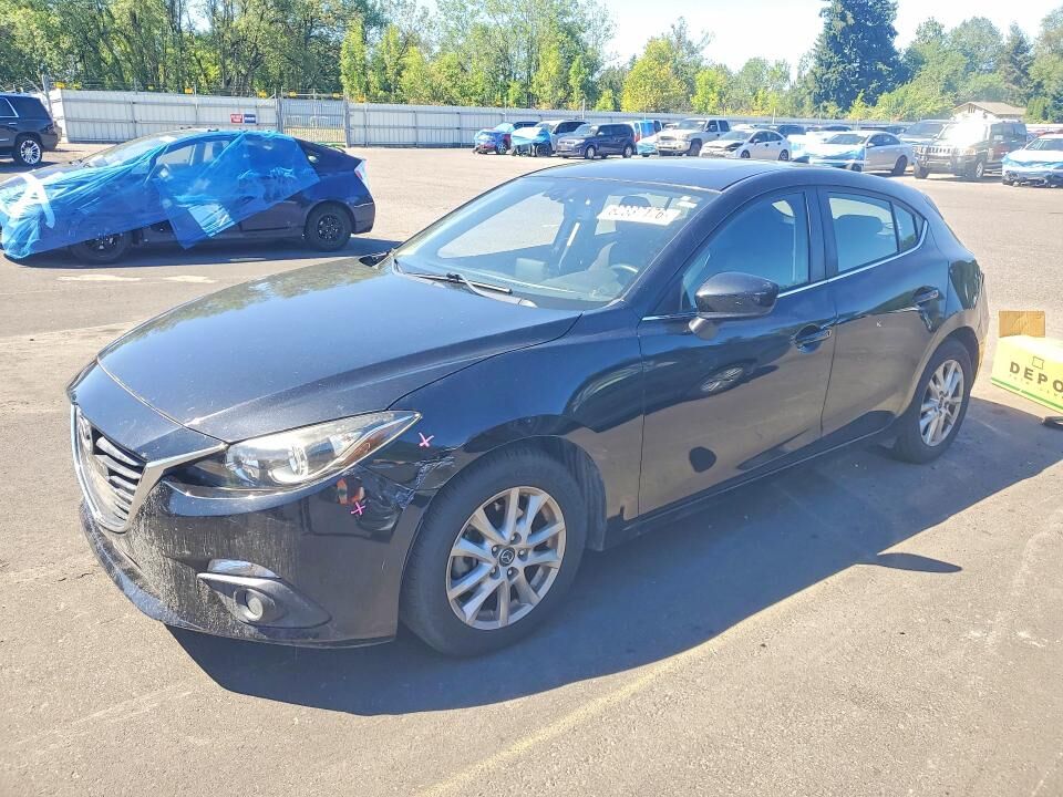 2016 MAZDA Mazda3