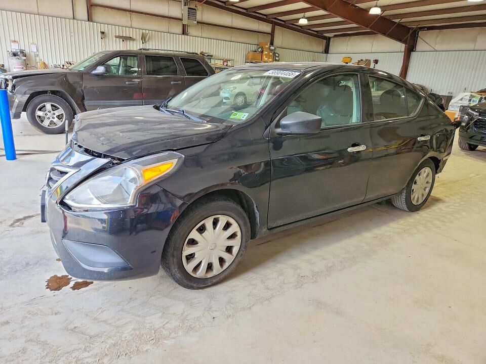 2019 NISSAN Versa