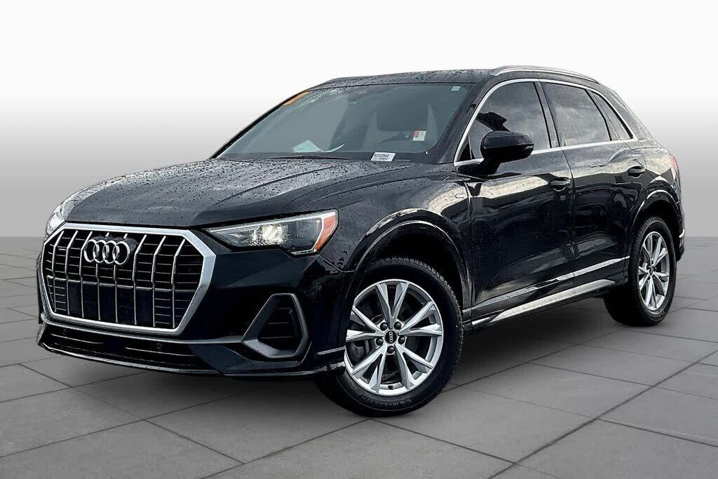 2022 AUDI Q3