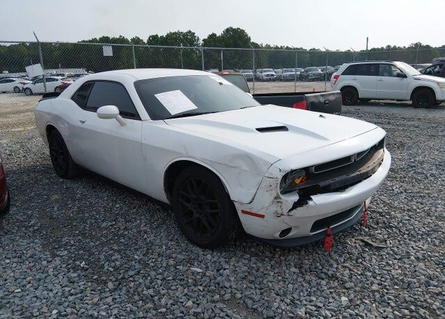2017 DODGE Challenger