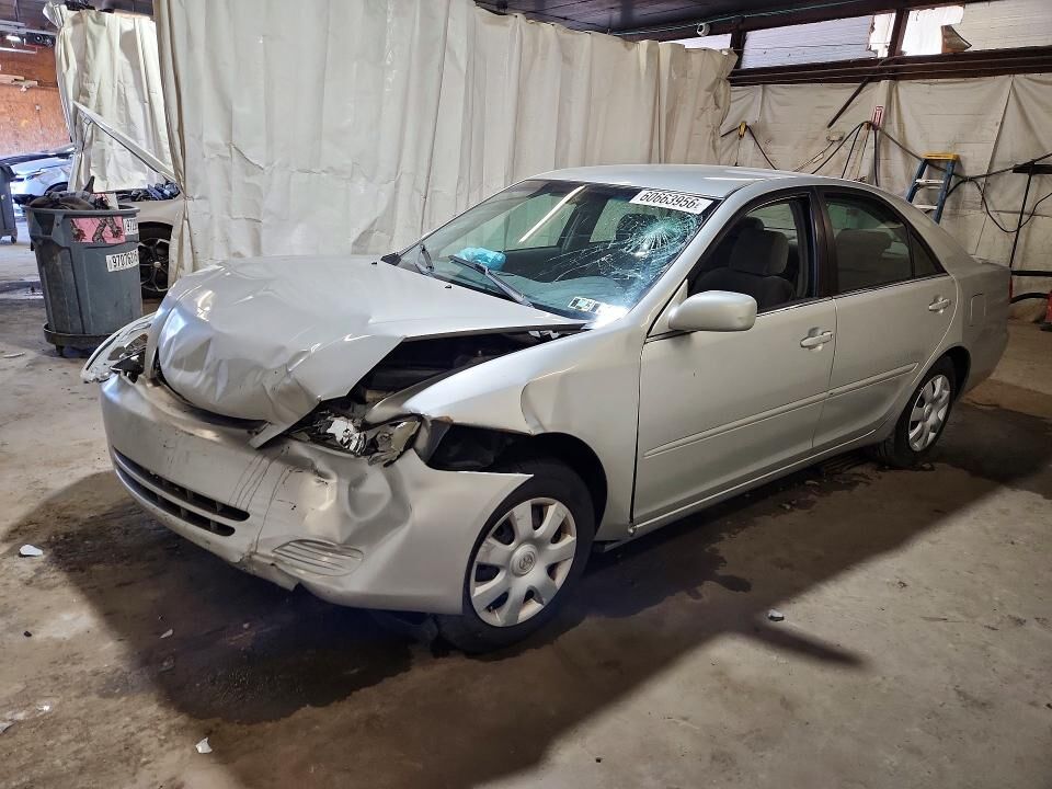2002 TOYOTA Camry