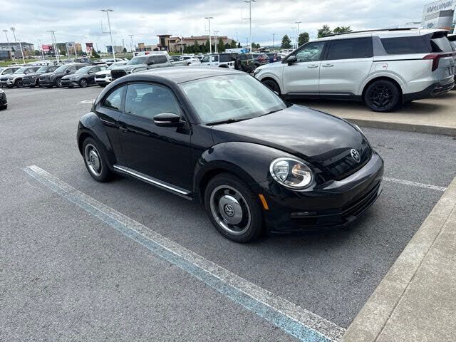 2015 VOLKSWAGEN Beetle