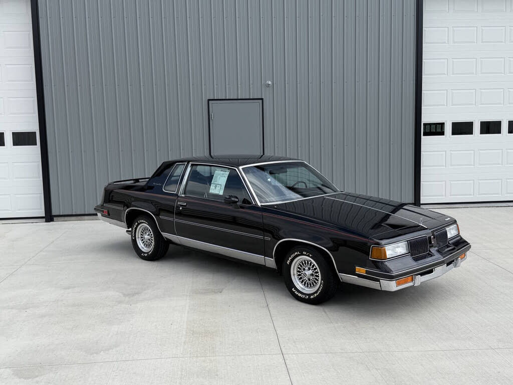 1988 OLDSMOBILE Cutlass Supreme