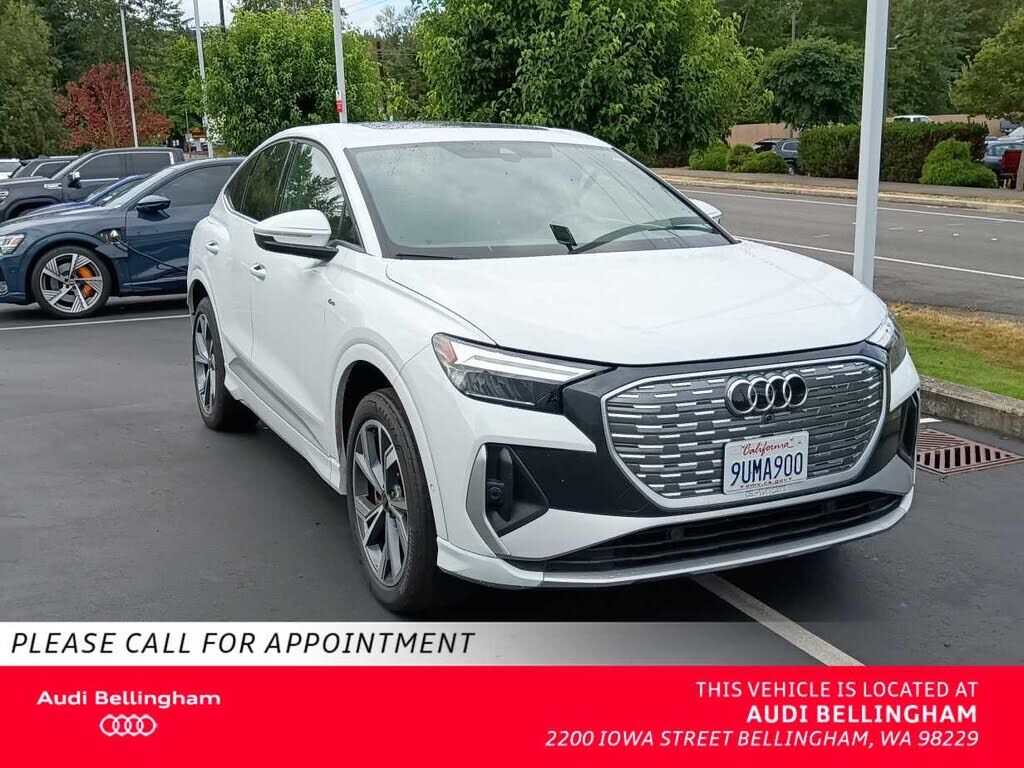 2023 AUDI Q4