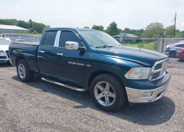 2011 DODGE Ram