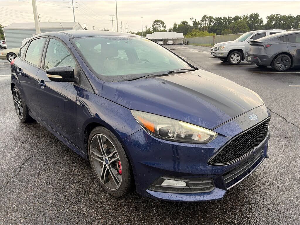 2016 FORD Focus