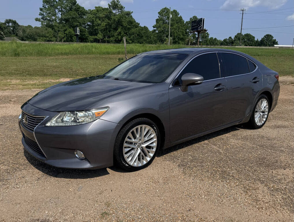 2013 LEXUS ES
