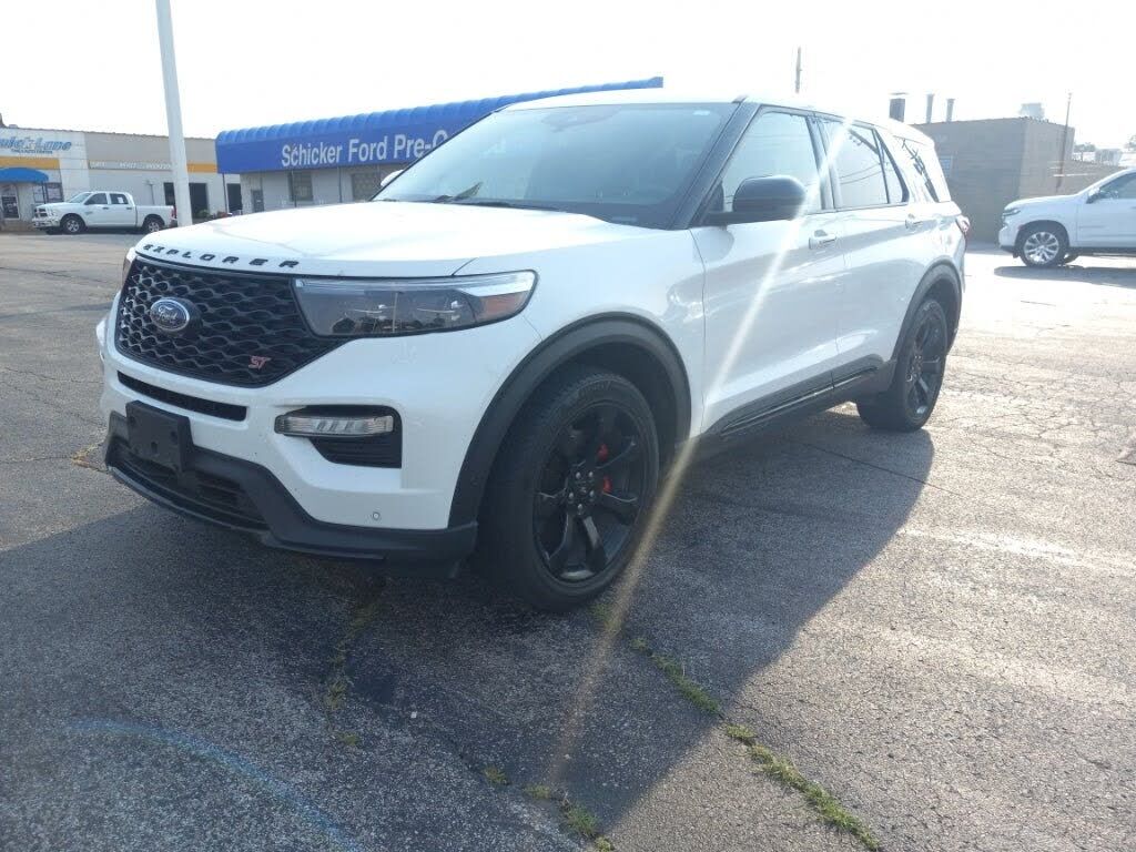 2022 FORD Explorer