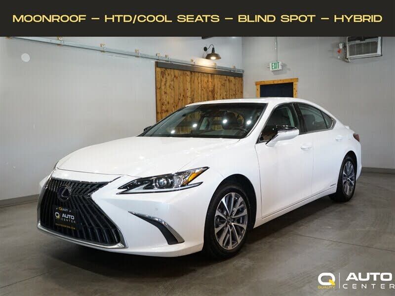 2022 LEXUS ES