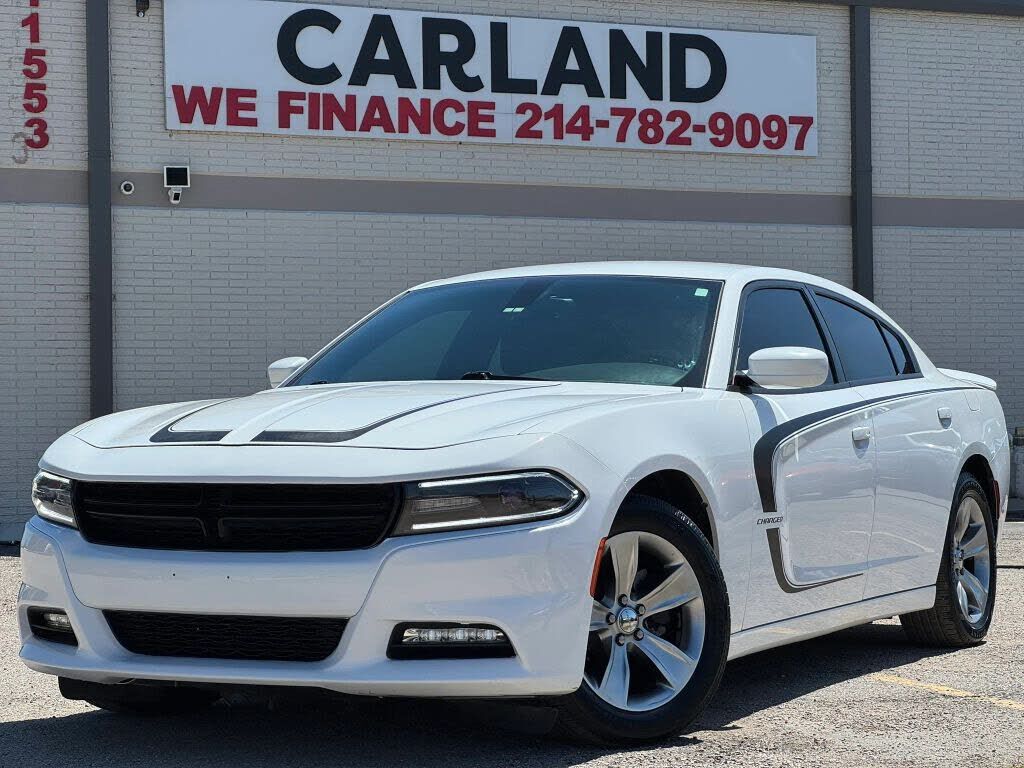 2016 DODGE Charger
