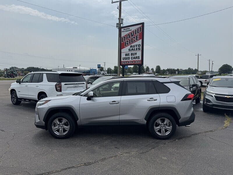 2025 TOYOTA RAV4