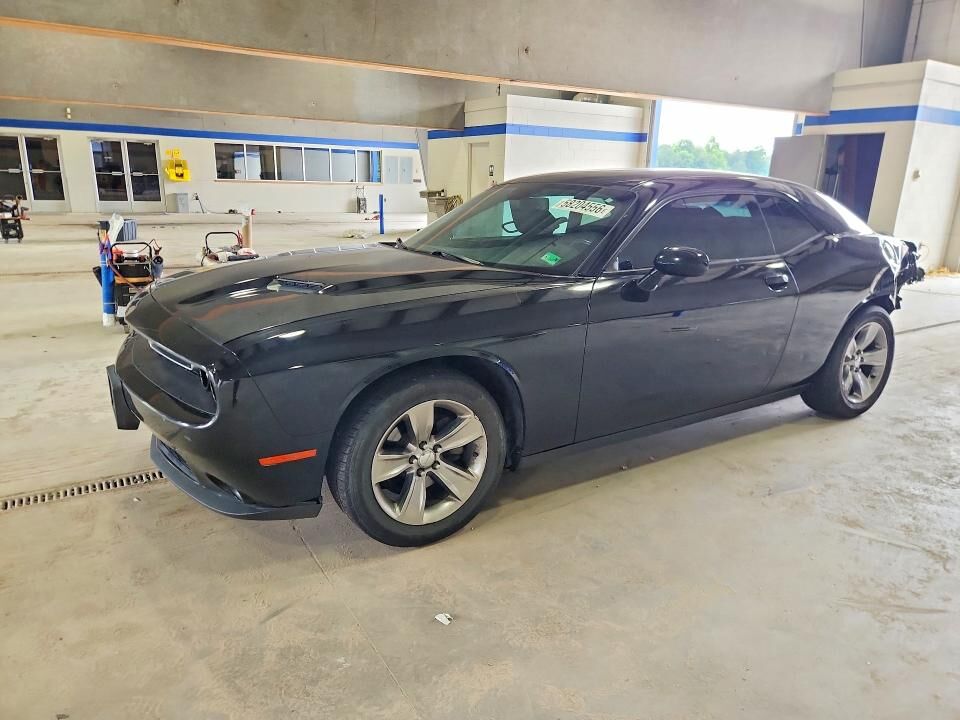 2017 DODGE Challenger