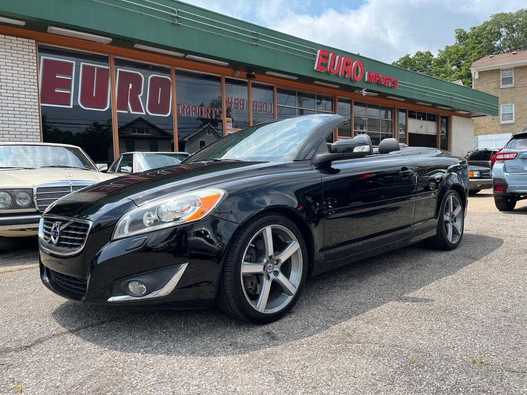 2013 VOLVO C70