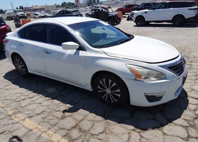 2015 NISSAN Altima