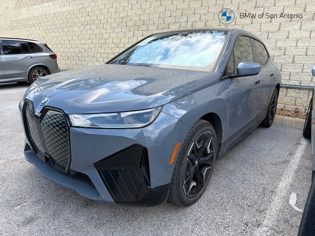 2024 BMW ix