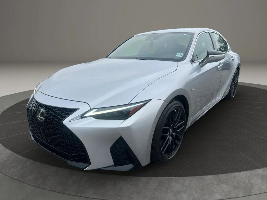 2023 LEXUS IS