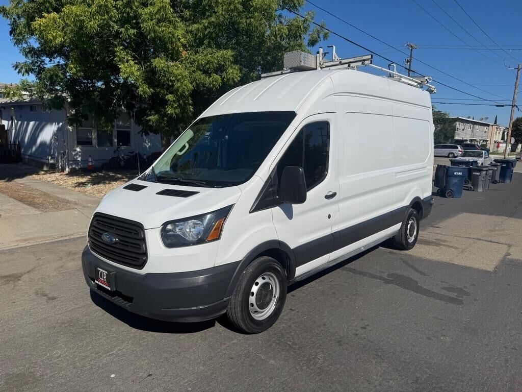 2018 FORD Transit