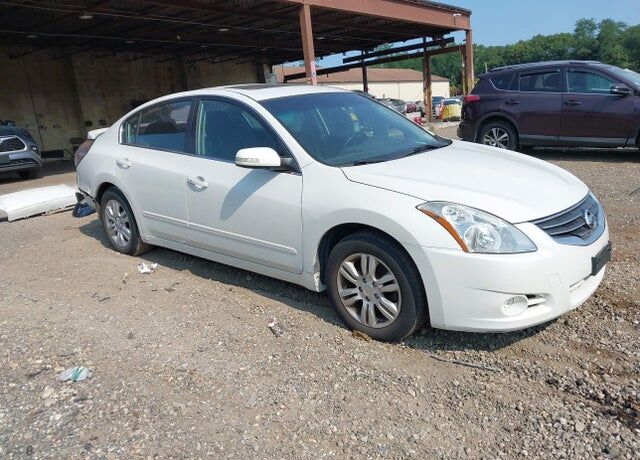 2010 NISSAN Altima