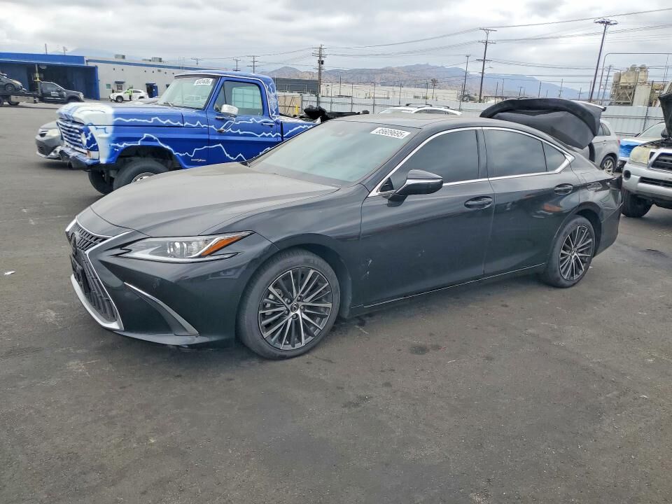 2023 LEXUS ES