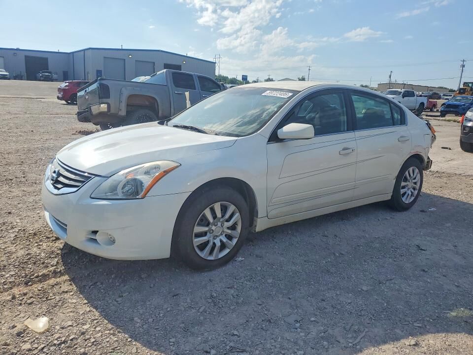 2012 NISSAN Altima