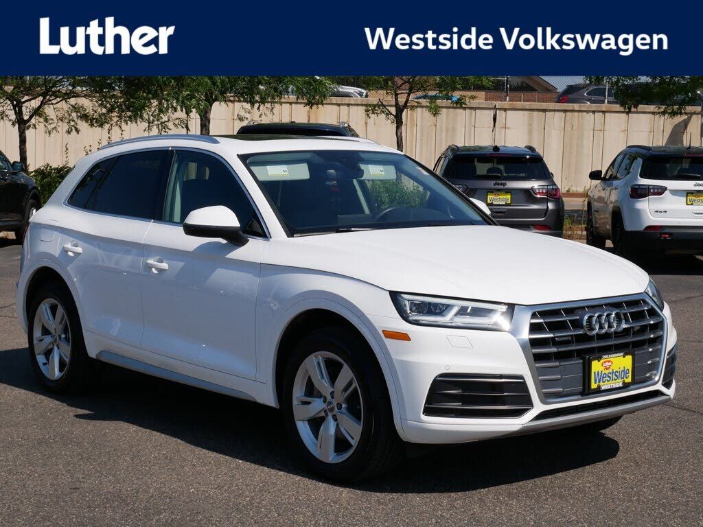2018 AUDI Q5